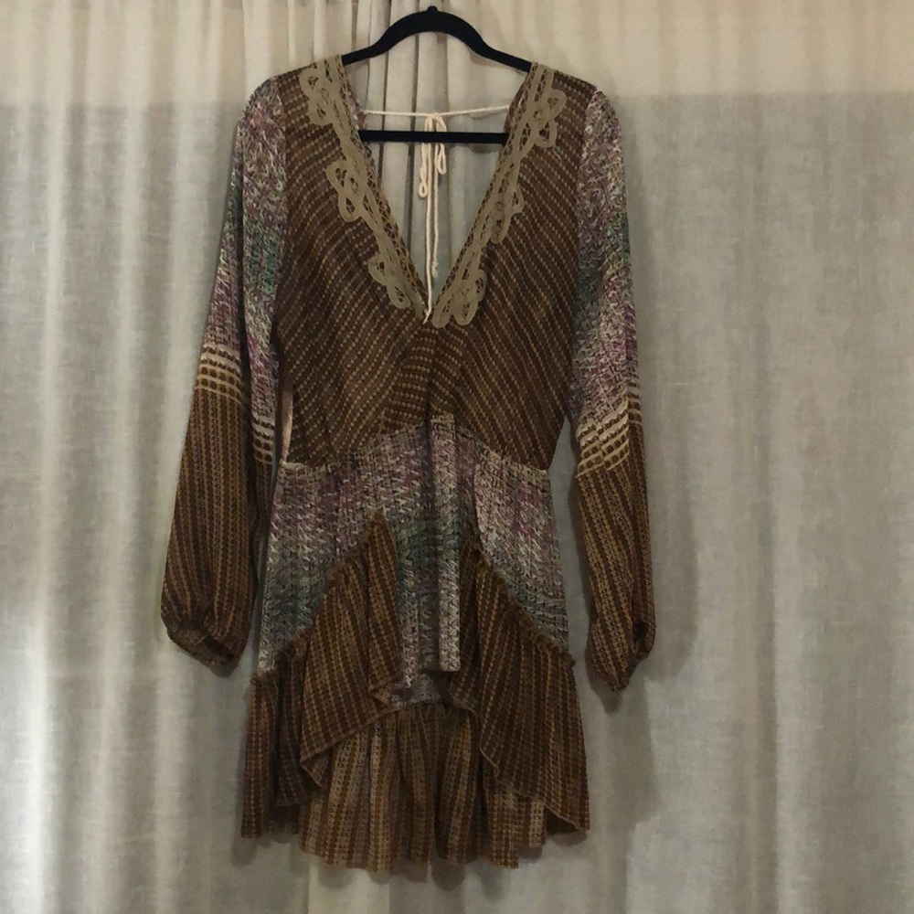 Gimmicks by BKE Boho Blouse